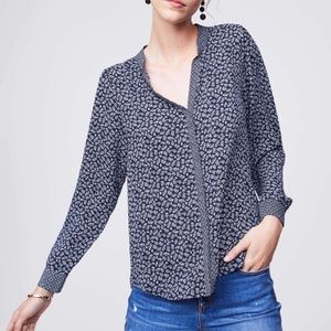 LOFT Dark Navy Floral Button Front Top Tunic Sz Small